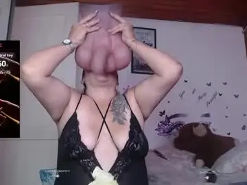 Chaturbate Best live sex cam show of mature_liaa