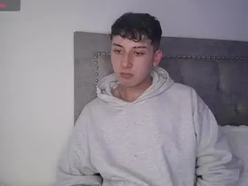 Chaturbate Best live sex cam show of oliver_kyy