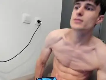 Chaturbate Adult Webcam of skinnyguywithbigd