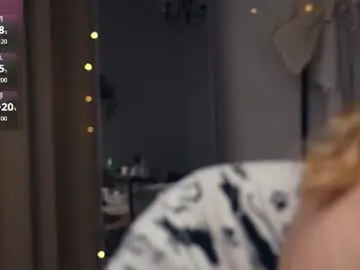 Chaturbate Free Live Porn of glossybabe_