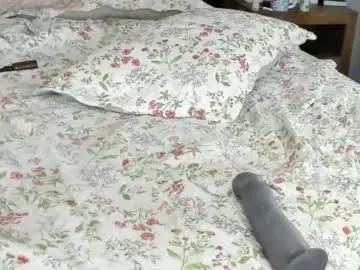 Chaturbate Live Sex Cam of gapinggage8