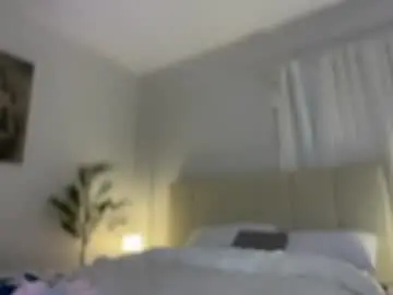 Chaturbate Watch Live Sex Cams of elyshunter