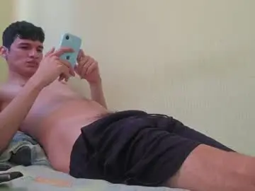 Chaturbate Nude Webcam of paulhot18