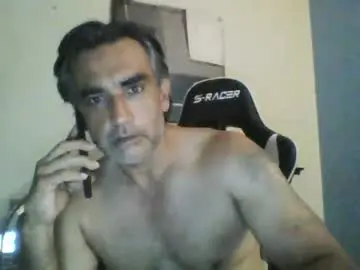 Chaturbate Free Live Porn of 4thethrillofit4