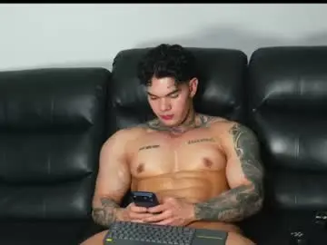 Chaturbate Live Sex Cam of justin_clark1