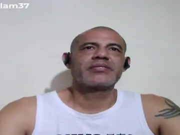 Chaturbate Adult Video Chat of retlam37