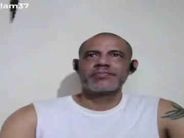 Chaturbate Free Porn Cam of retlam37