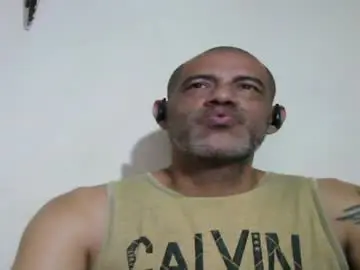 Chaturbate Watch Live Sex Cams of retlam37