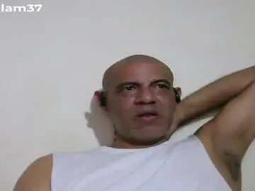 Chaturbate Free Live Porn of retlam37