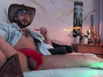 Chaturbate Live Sex of yulianpereira25