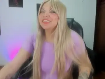 Chaturbate Free Live Porn of pamelaqueen_1