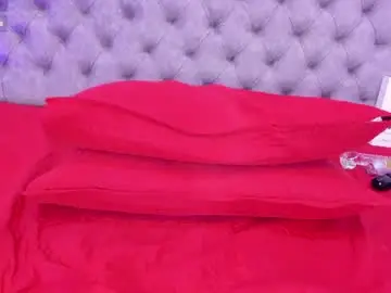 Chaturbate Sex Cam of sofia_girl_