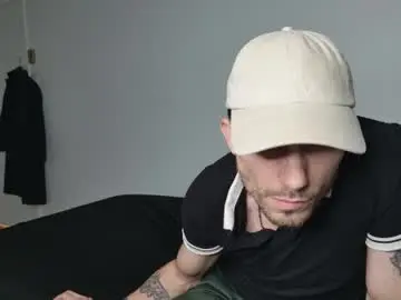 Chaturbate Live Sex Cam of jackdesfeux