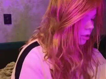 Chaturbate Live Sex Cam of tara_renn