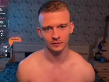 Chaturbate Free Live Porn of marvelboy_