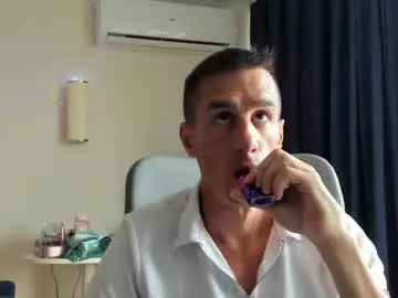 Chaturbate Sex Cam of axl_fx