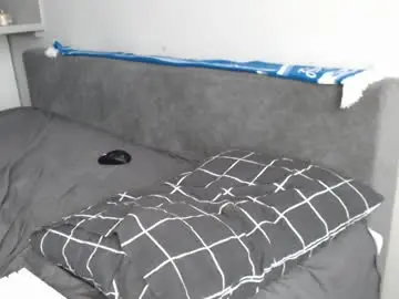 Chaturbate Live Sex Cam of cute_oliver