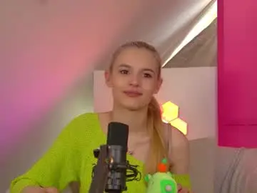 Chaturbate Free Live Porn of lealamour