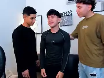Chaturbate Free Live Porn of burning_wallen