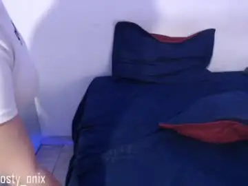 Chaturbate Live Sex Cam of onixandghosty
