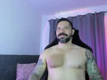 Chaturbate Live Porn of pierrevidal