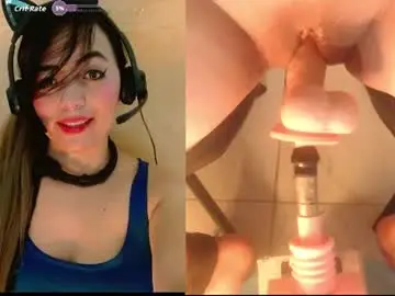 Chaturbate Live Sex Cam of lauriss_
