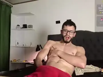 Chaturbate Sex Chat of phantom_bigger1