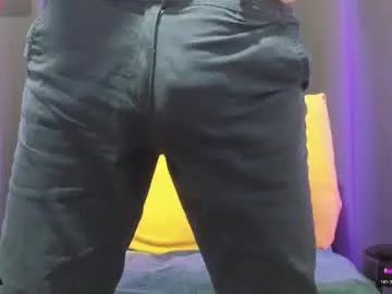 Chaturbate Live Porn of meaty_roll