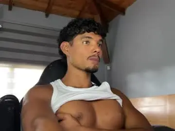 Chaturbate Live Sex Cam of daniel0910s