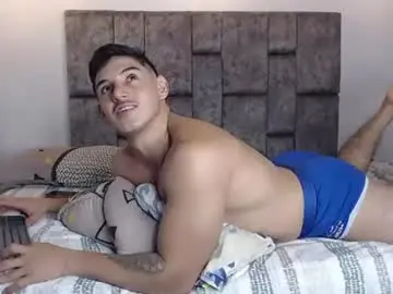 Chaturbate Nude Webcam of jonathancast08