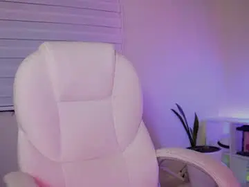 Chaturbate Best live sex cam show of hope_daily