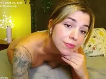 Chaturbate Live Sex of skybella_