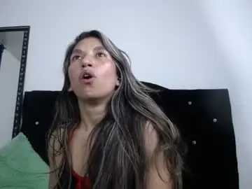 Chaturbate Best live sex cam show of sweet_skylove_
