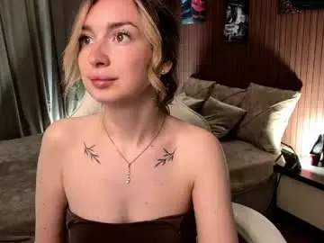 Chaturbate Nude Webcam of _crystal_moon_1