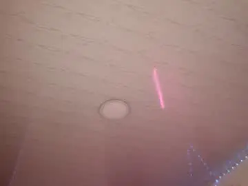 Chaturbate Live Sex Cam of ambervelvetx