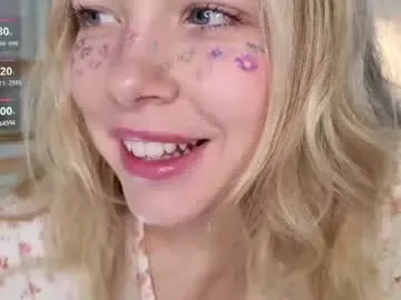 Chaturbate Sex Cam of milly_shy