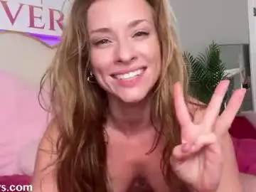 Chaturbate Live Sex Cam of saraloverays