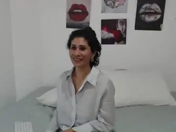 Chaturbate Watch Live Sex Cams of harley_quinns1