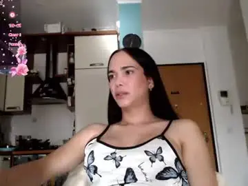 Chaturbate Sex Chat of luara_