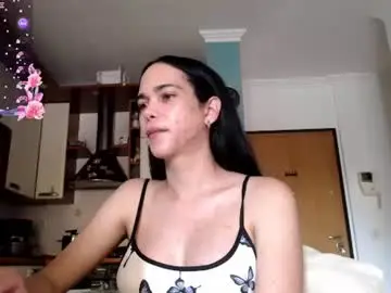 Chaturbate Sex Chat of luara_