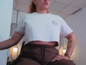 Chaturbate Live Sex of maise_hill1