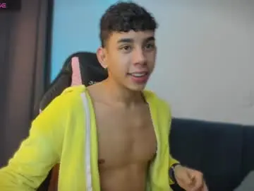 Chaturbate Free Live Porn of andrew_twink18