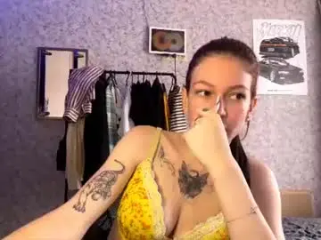 Chaturbate Live Porn of carmelinarolstad