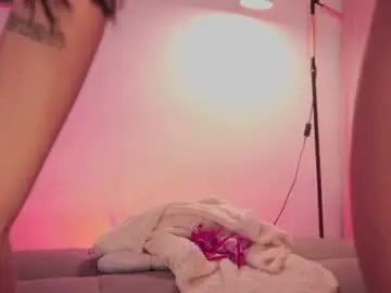 Chaturbate Free Live Porn of sarawinstone_