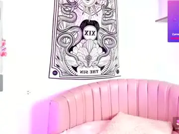 Chaturbate Live Sex Cam of velvetnami
