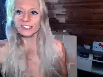 Chaturbate Free Porn Cam of lamadrina006