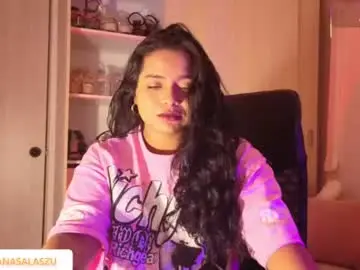 Chaturbate Live Sex Cam of tatiana1004