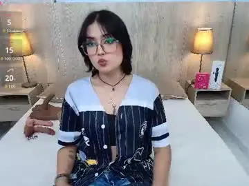 Chaturbate Best live sex cam show of iris_gomez
