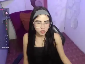Chaturbate Sex Chat of melodi_velasquez