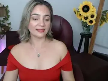 Chaturbate Free Porn Cam of rebeca_milf
